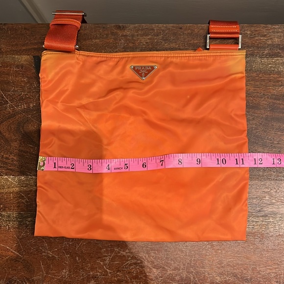 Orange fun Prada purse for summer - Picture 12 of 12